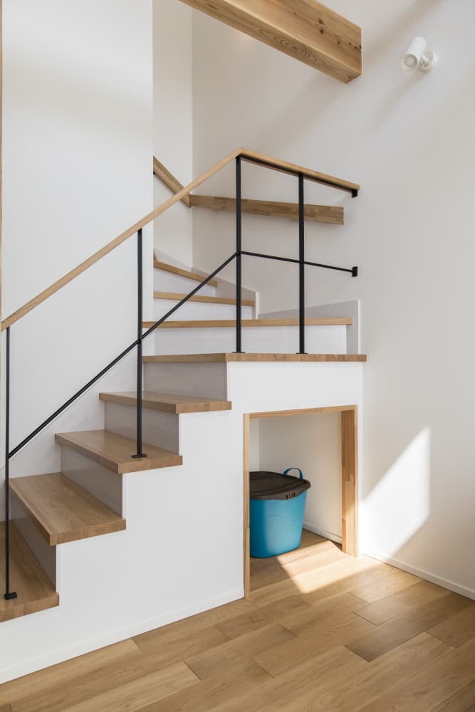 光と木のぬくもりに包まれる、心地よい暮らし