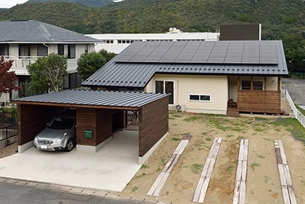 家族の気配がわかる、ゆとりの平屋の家